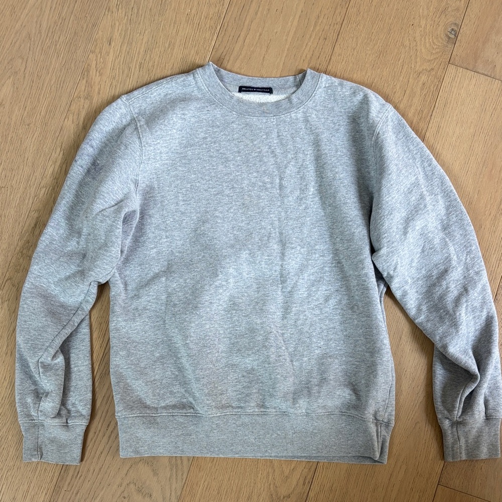 Brandy Melville basic Gray Crewneck Sweater